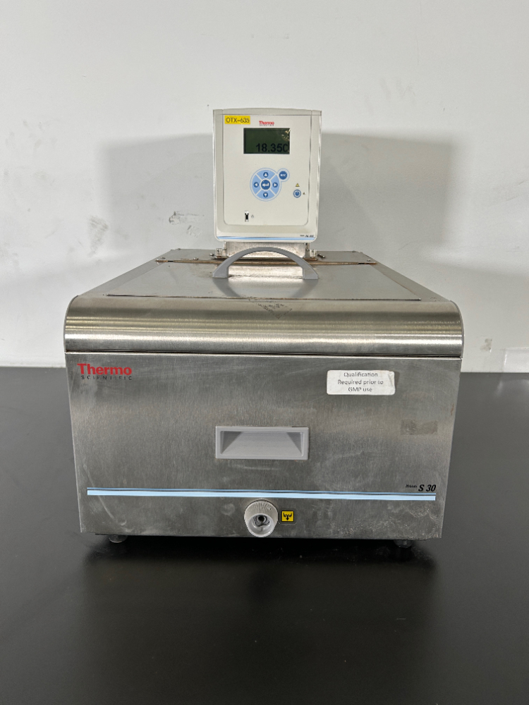 Image of Thermo Scientific Haake S 30 Circulating Chiller